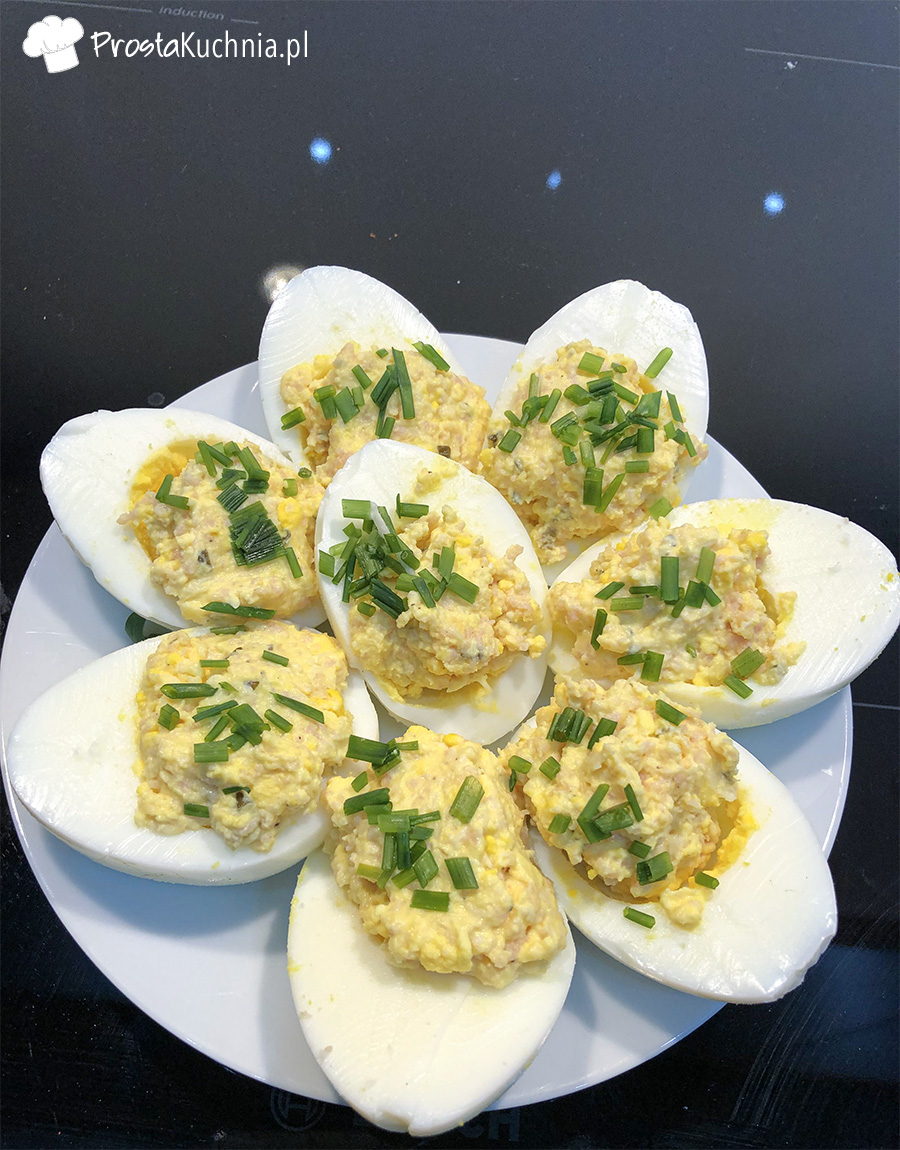 jajka faszerowane szynką i serem