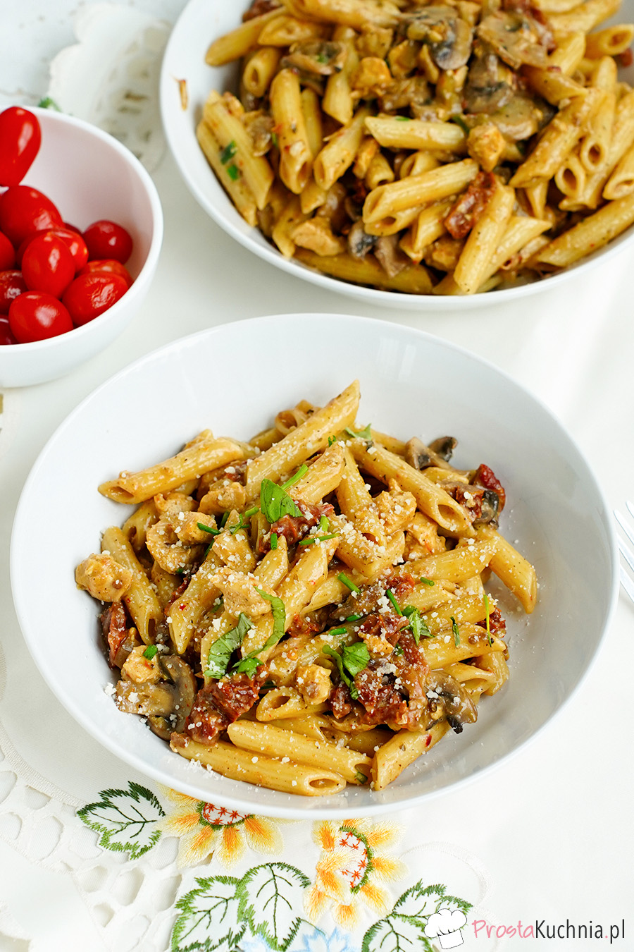 makaron z kurczakiem